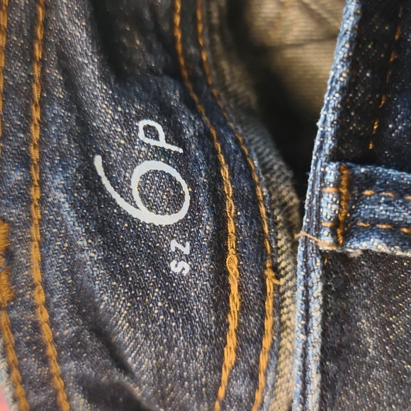 Ladies Ann Taylor LOFT Denim Mini-Skirt - Size 6 Petite - Picture 4 of 5